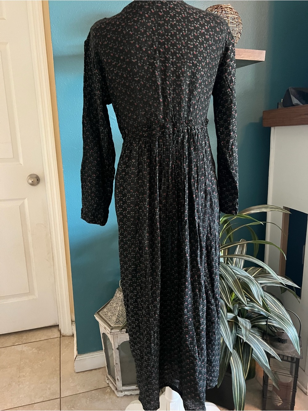 FOZY Vintage 80s/90s style Black Floral Long Sleeve Dress - Picture 2 of 5